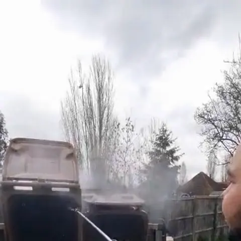 Wheelie bin wash