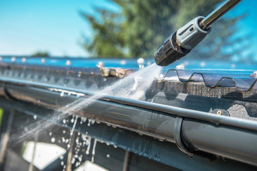 Thorough, Affordable Gutter Cleaning